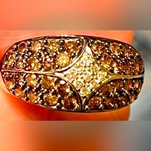 14k White Gold Ring Center Star White Diamonds Champagne Diamonds Size 5 1/2 NWT